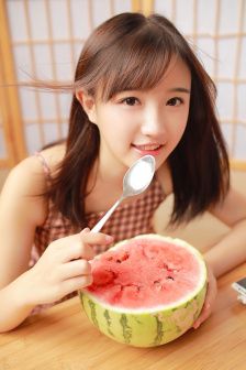 公主日记1免费观看完整版高清